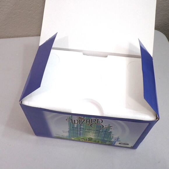 Wizard of Oz Dept 56 Follow the Yellow Brick Road Figurine w/Box 56.59360 - Picture 16 of 16